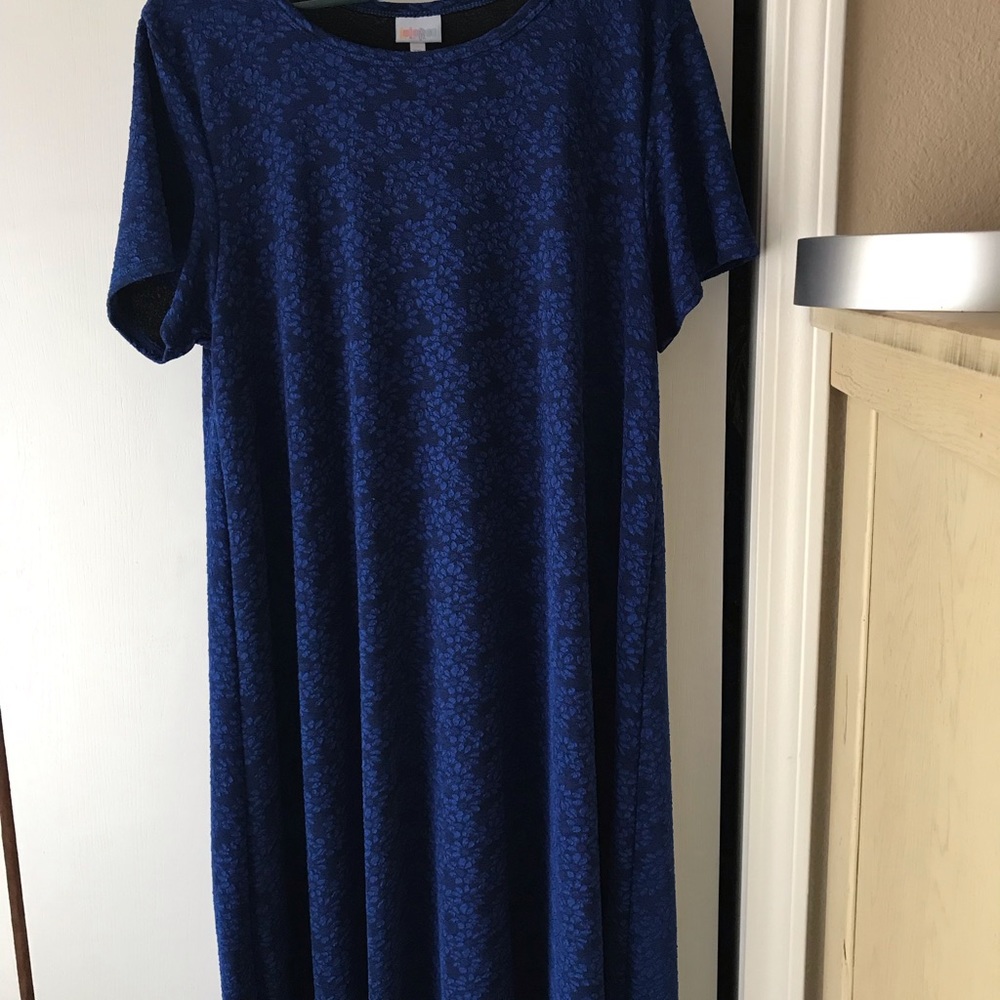 Bright blue LaLaRoe Carly-2XL